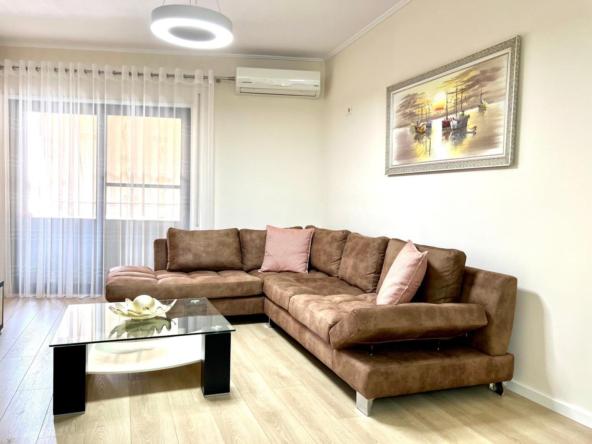 New Bazaar Cozy Apartment 2 Dajti View Tiranë Luaran gambar