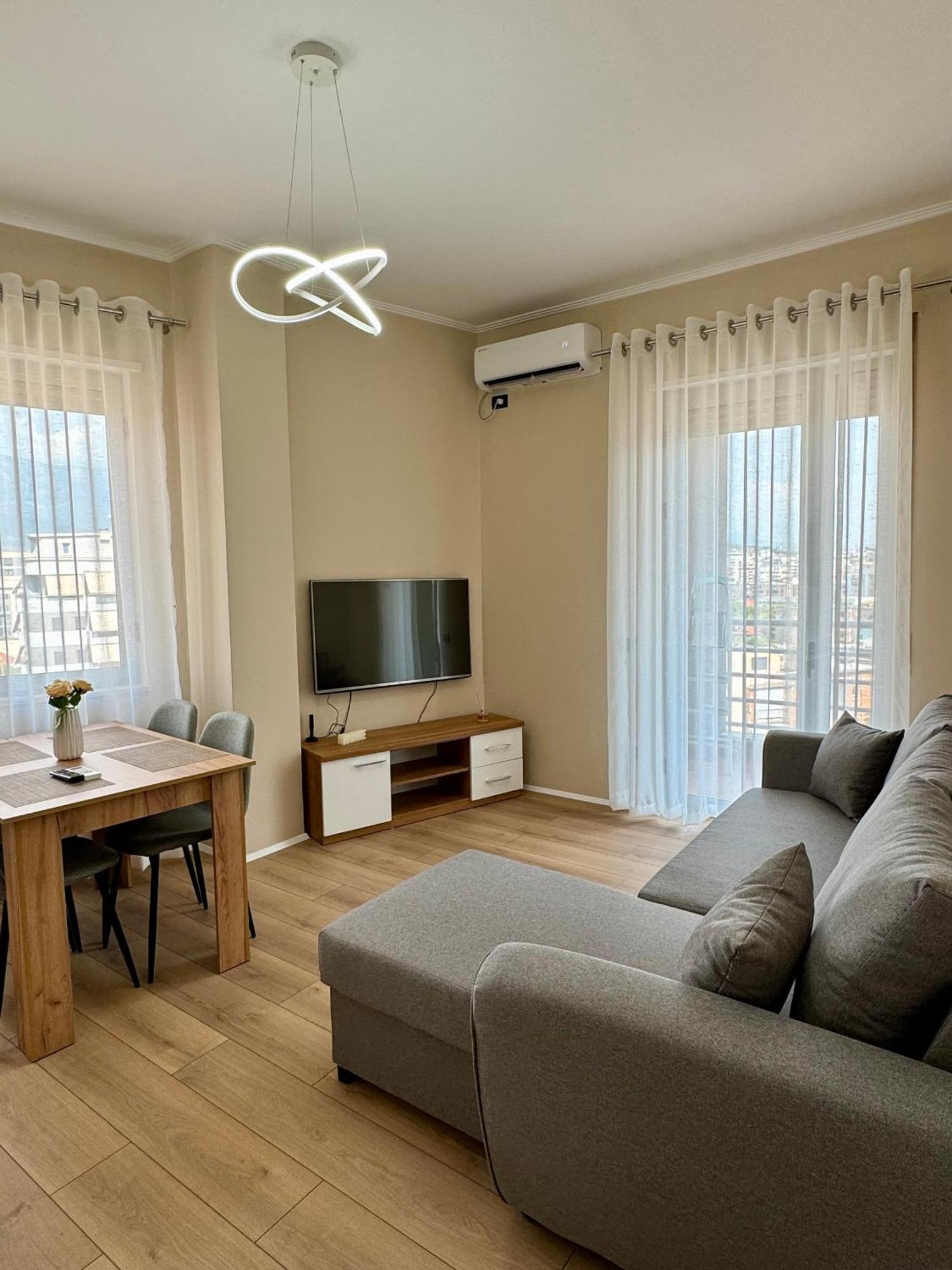New Bazaar Cozy Apartment 2 Dajti View Tiranë Luaran gambar